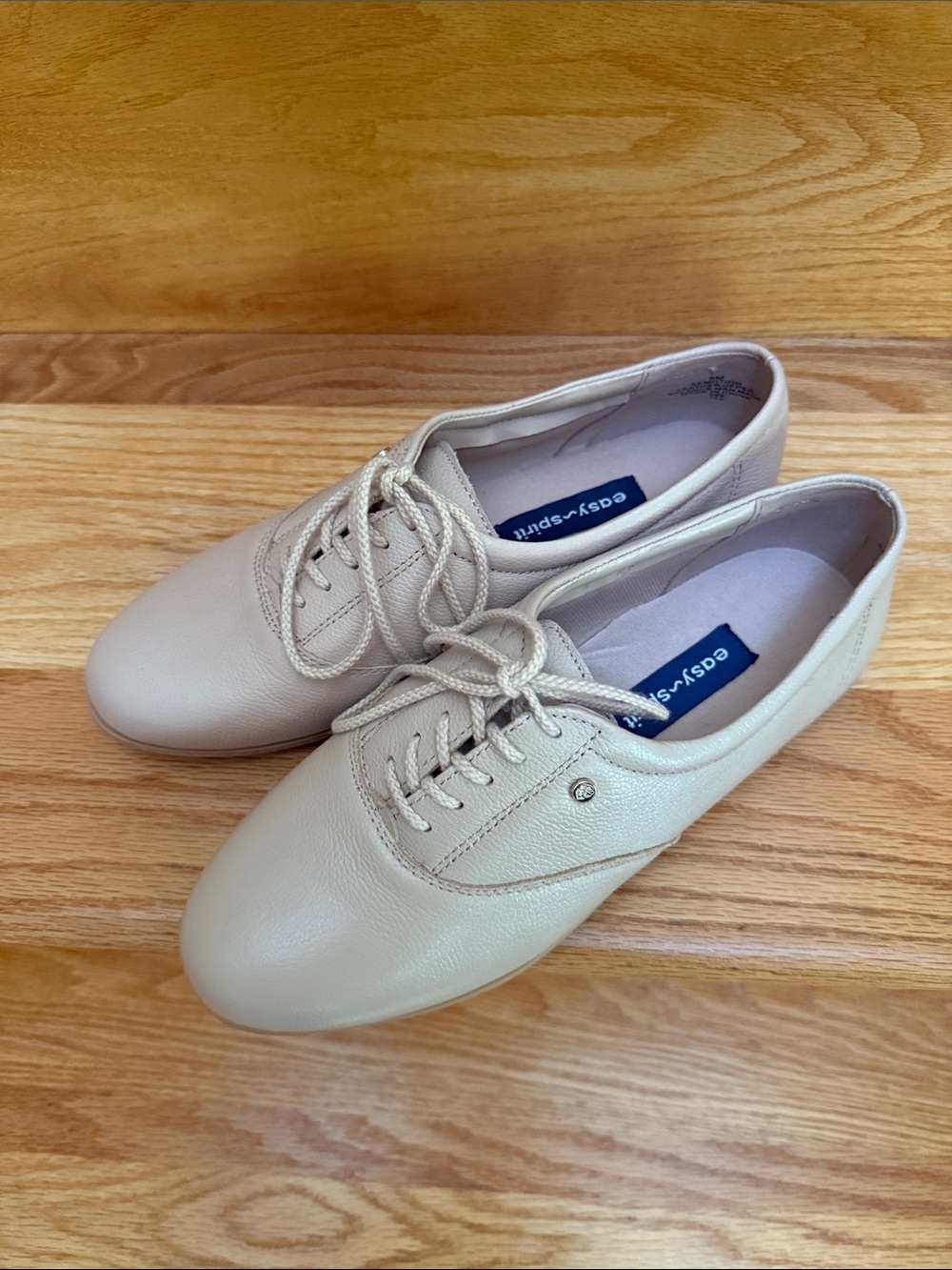 Easy Spirit Motion Womens Round Closed Toe Oxford Shoes 8M -Malted Milk NWT